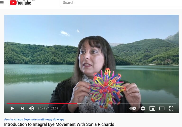 Sonia Presenting on youtube